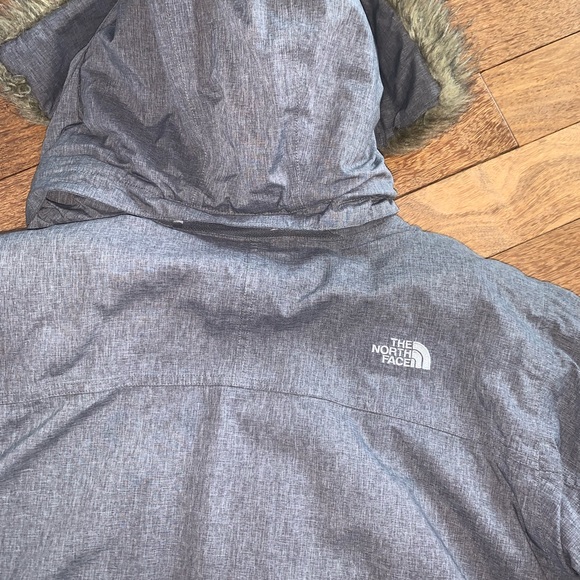 The North Face PARKA JACKET - Picture 5 of 5